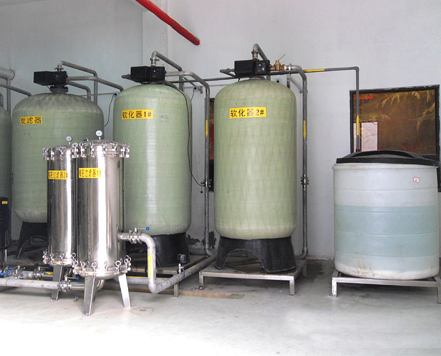 數顯多路閥全自動軟水器(軟化水設備)